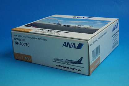 1:400 B787-8 ANA Special Marking Ground Attitude JA802A NH40070 ANA