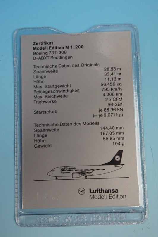 1:200 B737-300 Lufthansa Express Reutlingen D-ABXT Herpa Premium airplane model