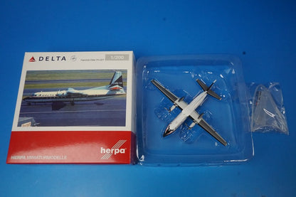 1:200 Fairchild Hiller FH-227 DELTA N378NE 571142 Herpa