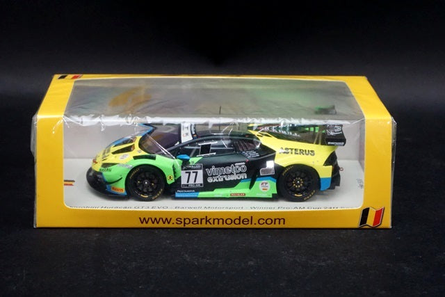 1:43 SPARK SB381 Lamborghini Huracan GT3 EVO Barwell Motorsport Winner 2020 #77