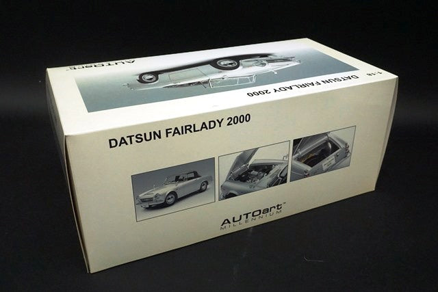 1:18 AUTOart 77432 Datsun Fairlady 2000 SR311 Silver model car