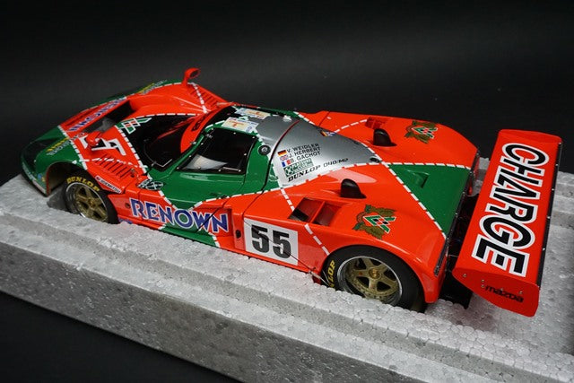 1:18 AUTOart 89142 Mazda 787B Le Mans Winner 1991 #55 with Trophy