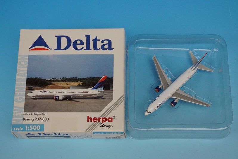 1:500 B737-800 DELTA Airlines N394DA 512657 Herpa airplane model