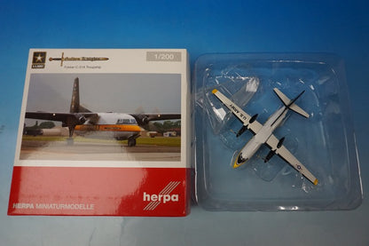 1:200 Fokker C-31A Troopship US Army The Golden Knights #85-1607 557177 Herpa