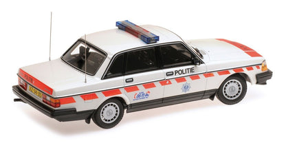 155171498 MINICHAMPS 1:18 Volvo 240 GL 1986 Dutch POLITIE NETHERLANDS Police Car model cars