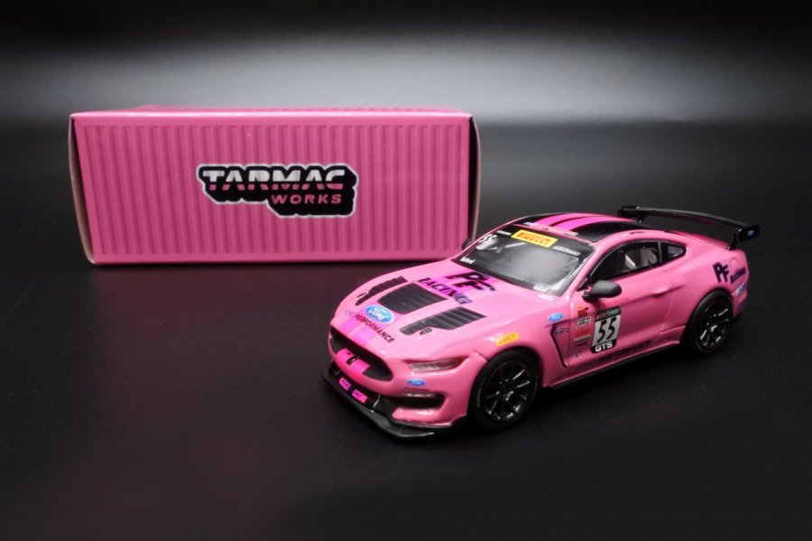 T64G-011-PWC TARMAC WORKS 1:64 Ford Mustang GT4 Pirelli World Challenge 2018