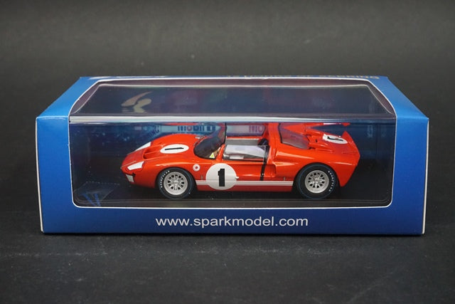 1:43 SPARK 43SE66 Ford GT MK2 Sebring 12h Winner 1966 #1 model car