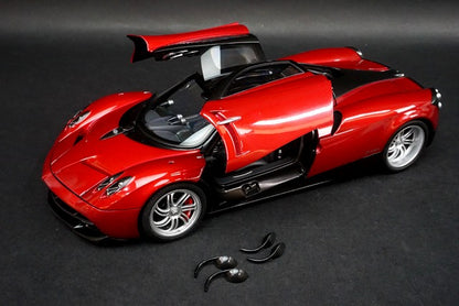 1:18 AUTOart 78268 Pagani Huayra Red model car