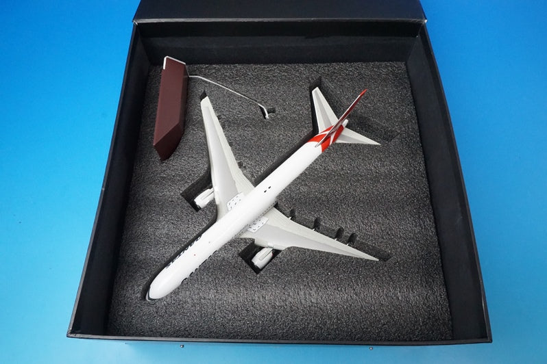 1:200 B767-300 Qantas VH-OGP G2QFA237 Gemini