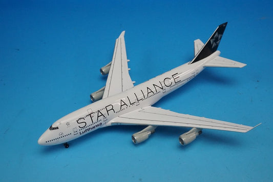 1:400 B747-400 Lufthansa Star Alliance D-ABTH 55505 Dragon airplane model