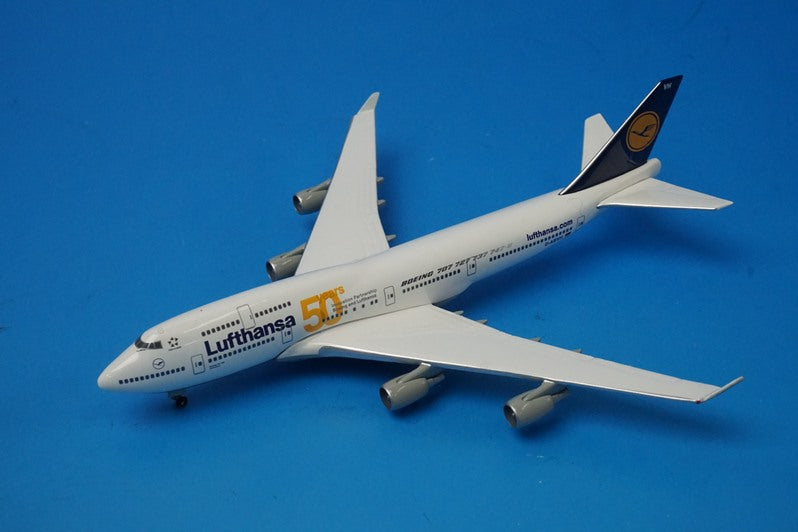 1:500 B747-400 Lufthansa 50th Dusseldorf D-ABVH 517683 Herpa