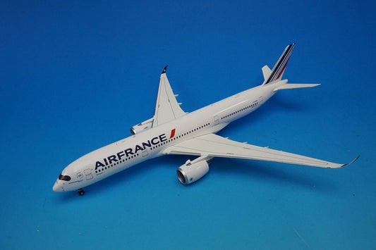 1:200 A350-900 Air France F-HTYB 559980 Herpa airplane model