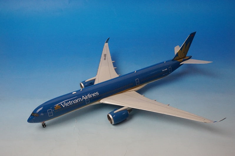 1:200 A350XWB Vietnam Airlines VN-A886 557498 Herpa