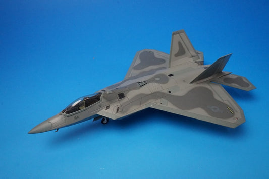 1:72 F-22A USAF 325th Fighter Wing 43rd Fighter Squadron Tyndall Base Bay County #02-4040 HA2820 Hobby Master