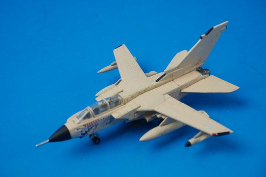 1:200 Panavia Tornado GR.Mk.1 Royal Air Force RAF 15th Squadron MiG Eater #ZA447 554473 Herpa