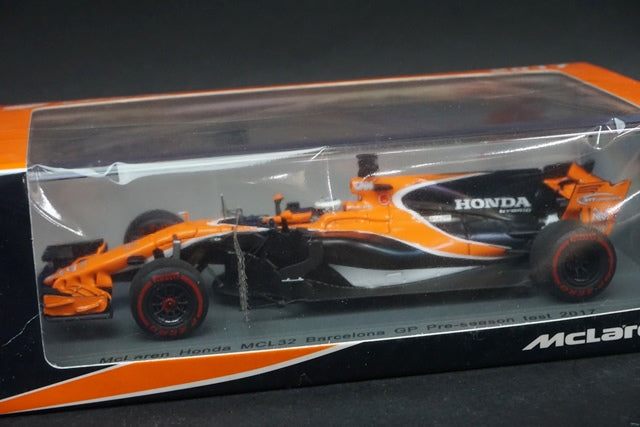 1:43 SPARK S5044 McLaren Honda MCL32 Barcelona GP pre-season test F.Alonso 2017 #14