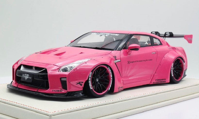 LB35-V1.5-006 LB PERFORMANCE 1:18 LB R35 V1.5 Pink