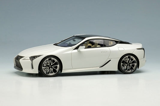 EM558A Makeup EIDOLON 1:43 Lexus LC500 "L Package" 2017 White Nova Glass Flake