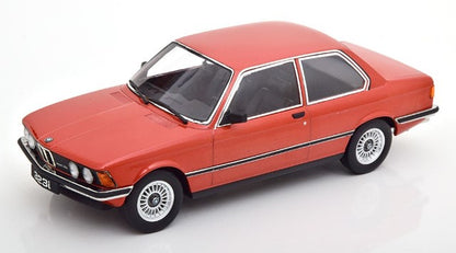 KKDC180651 KK Scale 1:18 BMW 323i E21 1975 Red Brown Metallic