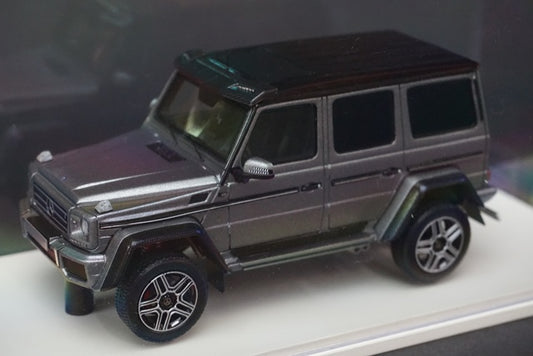 1:43 SPARK S4909 Mercedes Benz G550 4x4 2 2016 model car