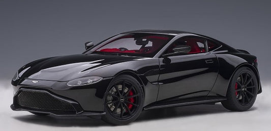 70275 AUTOart 1:18 Aston Martin Vantage 2019 Black / Carbon Black Roof model car