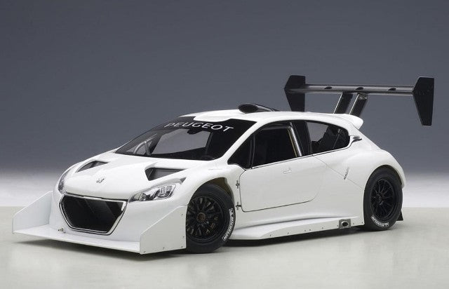 81355 AUTOart 1:18 Peugeot 208 T16 Pikes Peak 2013 Plain Body White