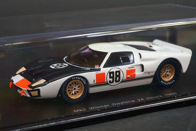 1:43 SPARK 43DA66 Ford GT MK2 Daytona 24h Winner 1966 #98 model car