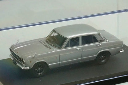 1:43 MARK43 PM4323SS Nissan Prince Skyline 2000GT-B S54B-3 Silver/Sport Wheels