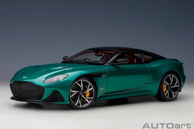 70297 AUTOart 1:18 Aston Martin DBS Superleggera (Metallic Green/Carbon Black Roof)