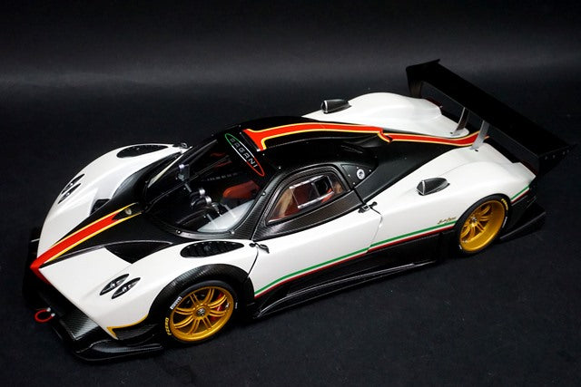 1:18 AUTOart 78262 Pagani Zonda R White model car