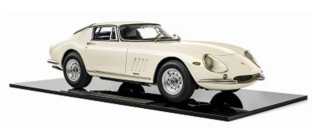 M-241 CMC 1:18 Ferrari 275 GTB/C 1966 Ivory model cars