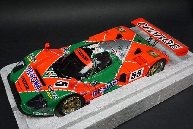 1:18 AUTOart 89142 Mazda 787B Le Mans Winner 1991 #55 with Trophy