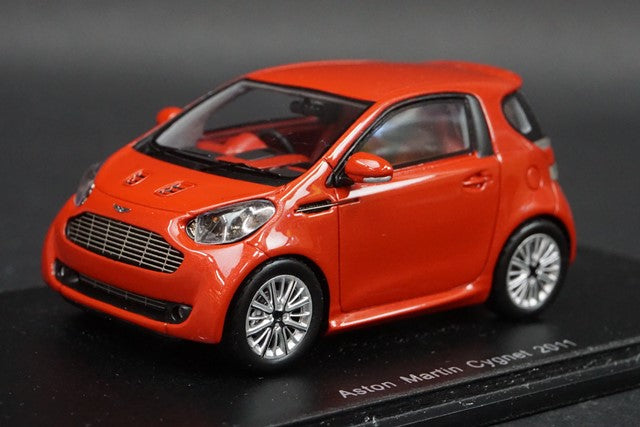 1:43 SPARK S2163 Aston Martin Cygnet 2011 Red