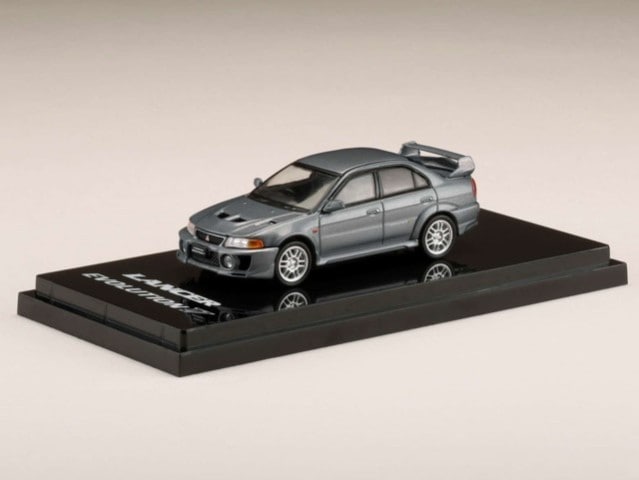 HJ641032AGM Hobby JAPAN 1:64 Mitsubishi Lancer GSR Evolution 5 (CP9A) 1998 Gray Metallic