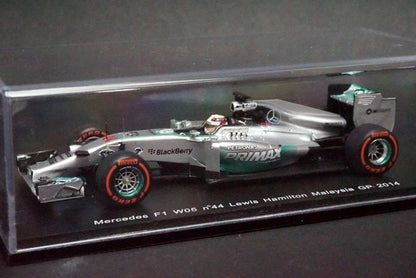 1:43 SPARK SCS142 Suzuka Circuit Special Order Mercedes AMG PETRONAS F1 Team W05 Malaysia GP L.Hamilton 2014 #44