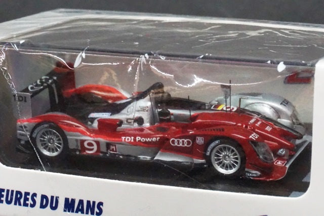 1:87 SPARK 87LM10 Audi R15 PlusTDI Audi Sport North America LM Winner Le Mans 2010 #9