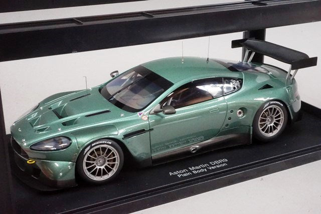 1:18 AUTOart 80503 Aston Martin DBR9 Plain Body version Green