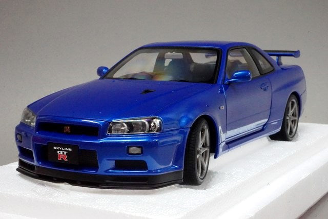 1:18 AUTOart 77408 Nissan Skyline GT-R (R34) V-SPEC II Bayside Blue