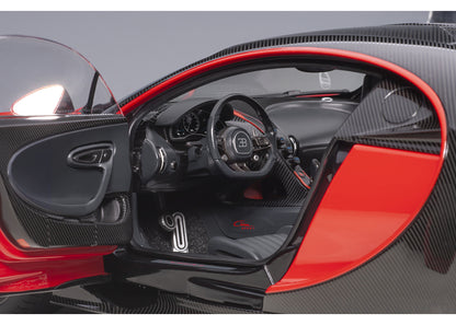 70996 AUTOart 1:18 Bugatti Chiron Sports 2019 Red / Carbon Black