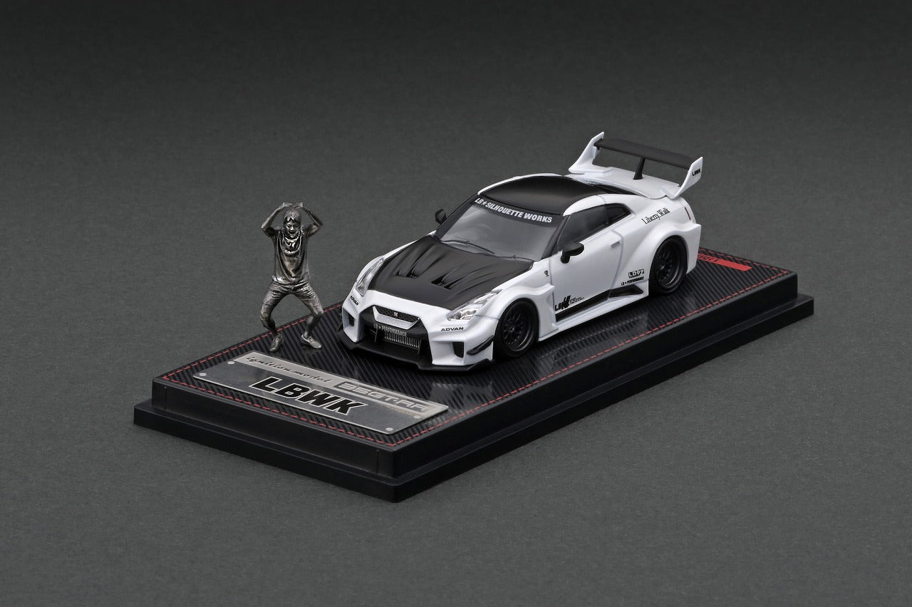 IG2388 ignition model 1:64 LB-Silhouette WORKS GT Nissan 35GT-RR Pearl White With Mr.Kato figure