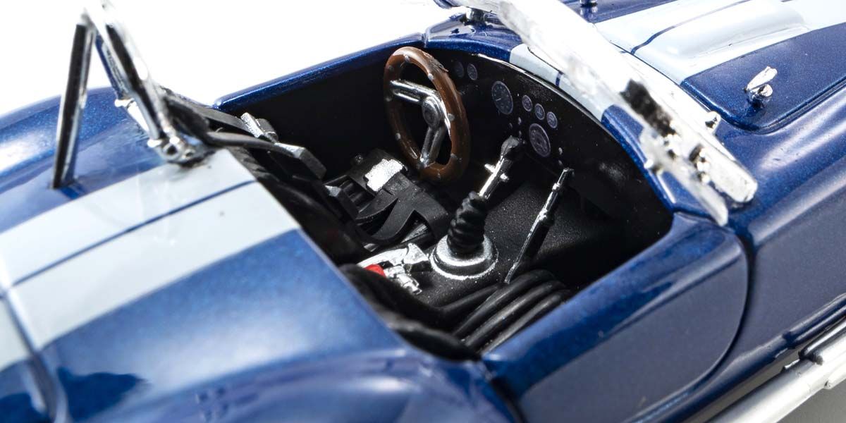 KS03018MBL KYOSHO 1:43 Shelby Cobra 427 S/C Normal Screen Blue