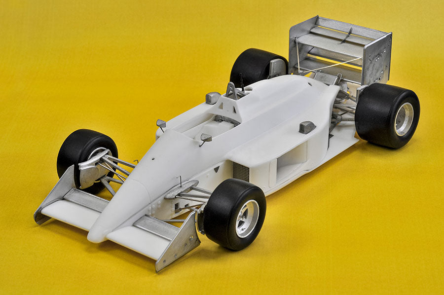 [ Back-order ] Model Factory HIRO  K730 1:20 Fulldetail Kit LOTUS TYPE 99TB 1987 Rd.15 Japanese GP #11 S.Nakajima #12 A.Senna MFH