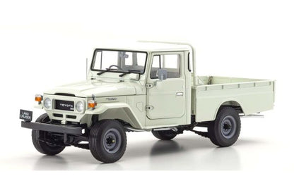 KS08958W KYOSHO 1:18 Toyota Land Cruiser 40 White