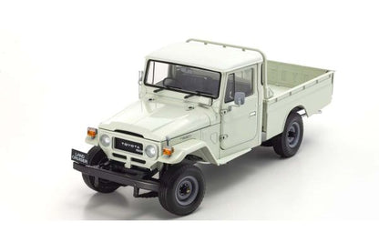 KS08958W KYOSHO 1:18 Toyota Land Cruiser 40 White