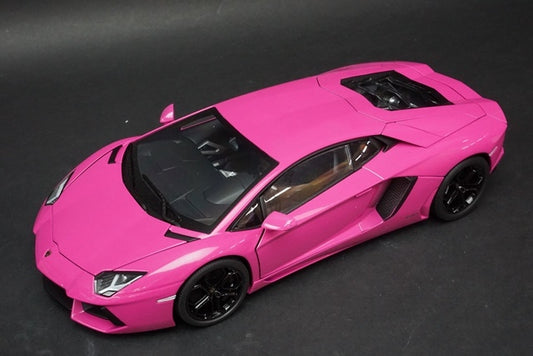 1:18 AUTOart 74660 Lamborghini Aventador LP700-4 Pink model car