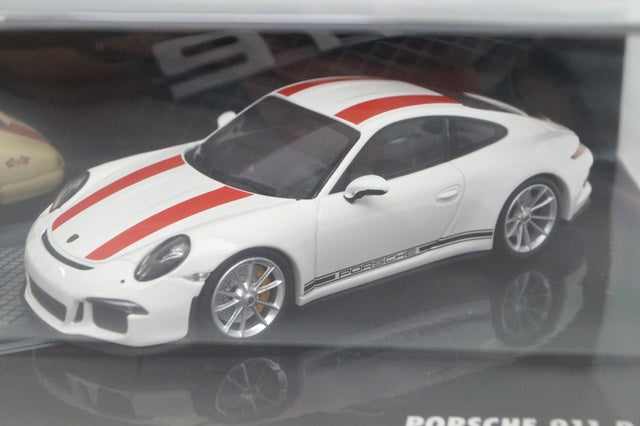 412066220 MINICHAMPS 1:43 Porsche 911R 2016 White + Porsche 911 R 1967 2cars set