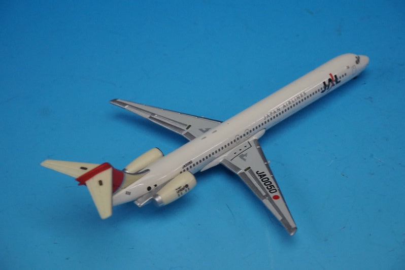 1:500 MD-90-30 JAL  Japan Airlines Arc Painting JA005D 506175 Herpa airplane model