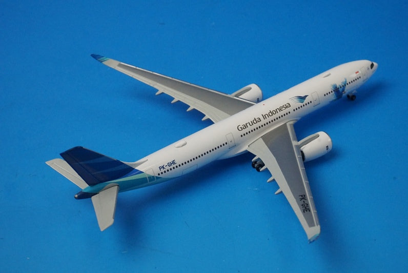 1:500 A330-900neo Garuda Indonesia PK-GHE 535021 Herpa