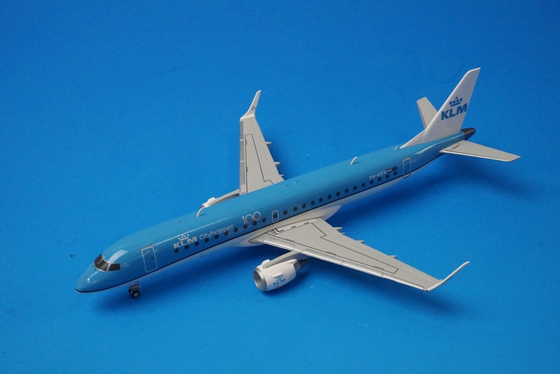 1:200 Embraer E190 KLM Royal Dutch Airlines Holland Cityhopper PH-EZA 557580-001 Herpa