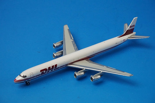 1:400 DC-8-73 DHL N802DH GJDHL832 Gemini airplane model